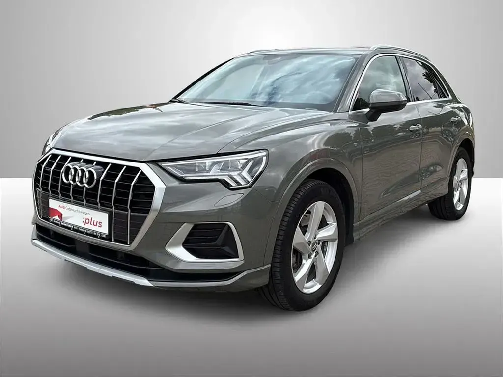 Gebraucht Audi Q3 Advanced 190 PS (139 kW) 2019 Chronosgrau (metallic) SUV