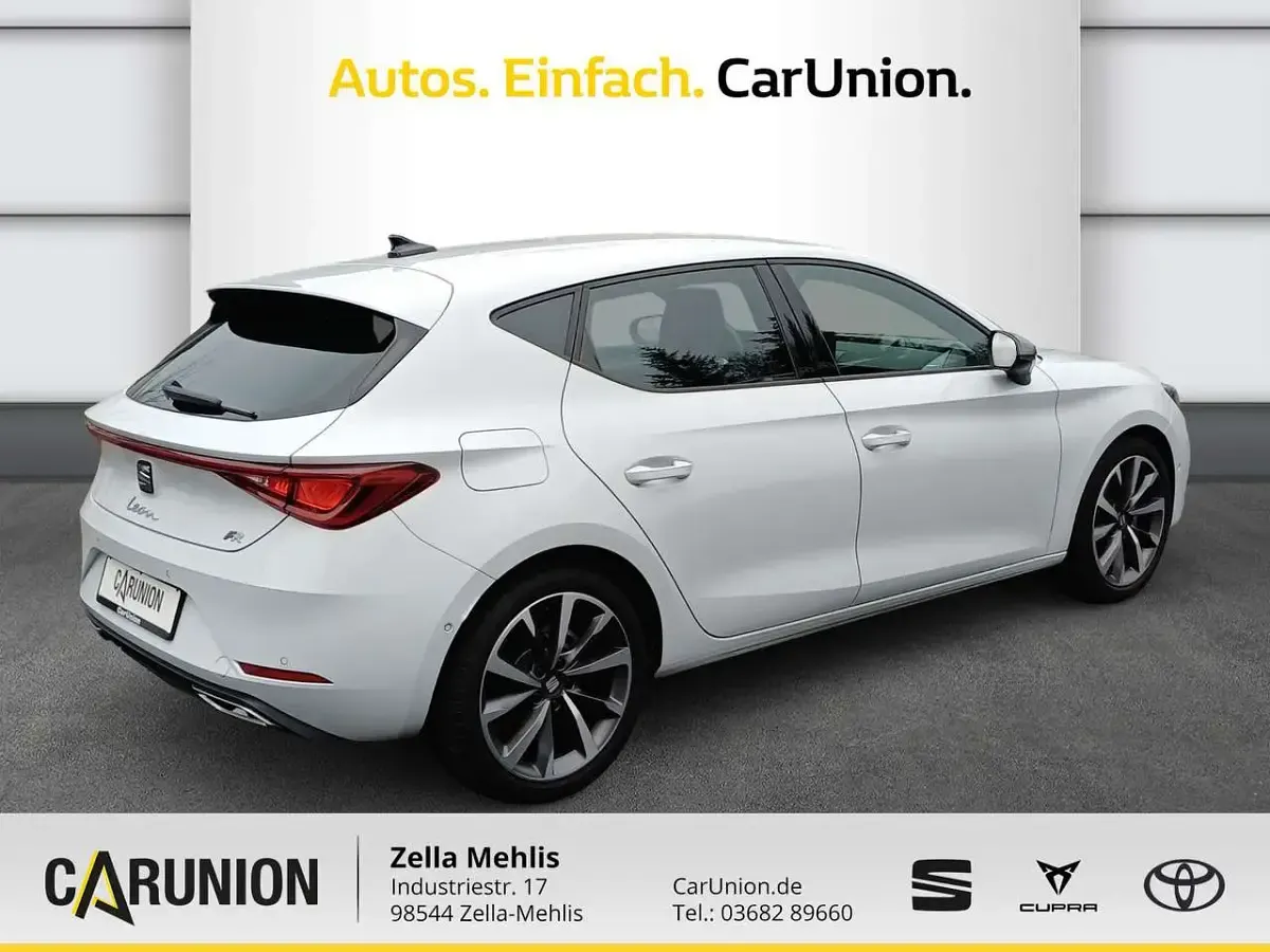 Gebraucht Seat Leon Beats 150 PS (110 kW) 2025 Glacial weiß Limousine