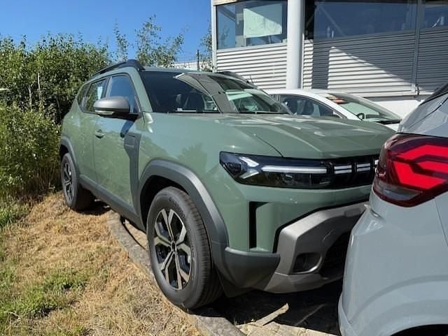 Grau Gebraucht 2025 Dacia Duster Expression Limousine | 23.306 € (Superpreis) - Bild 1/1