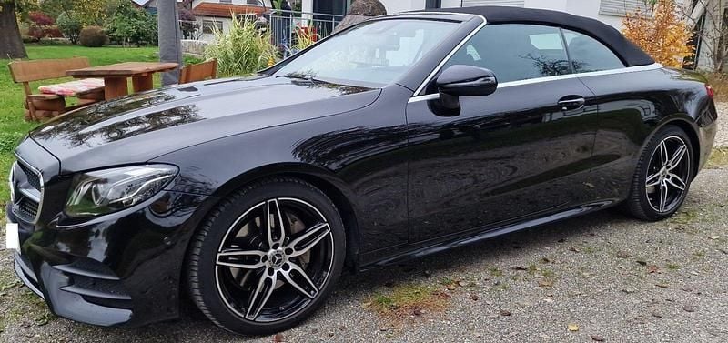 Schwarz Gebraucht 2019 Mercedes E200 AMG line Cabrio | 35.900 € (Teuer) - Bild 1/4