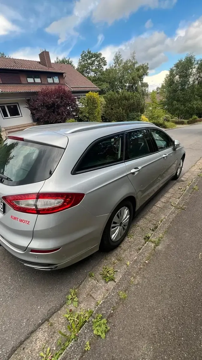 Gebraucht Ford Mondeo 180 PS (132 kW) 2017 Silber Kombi