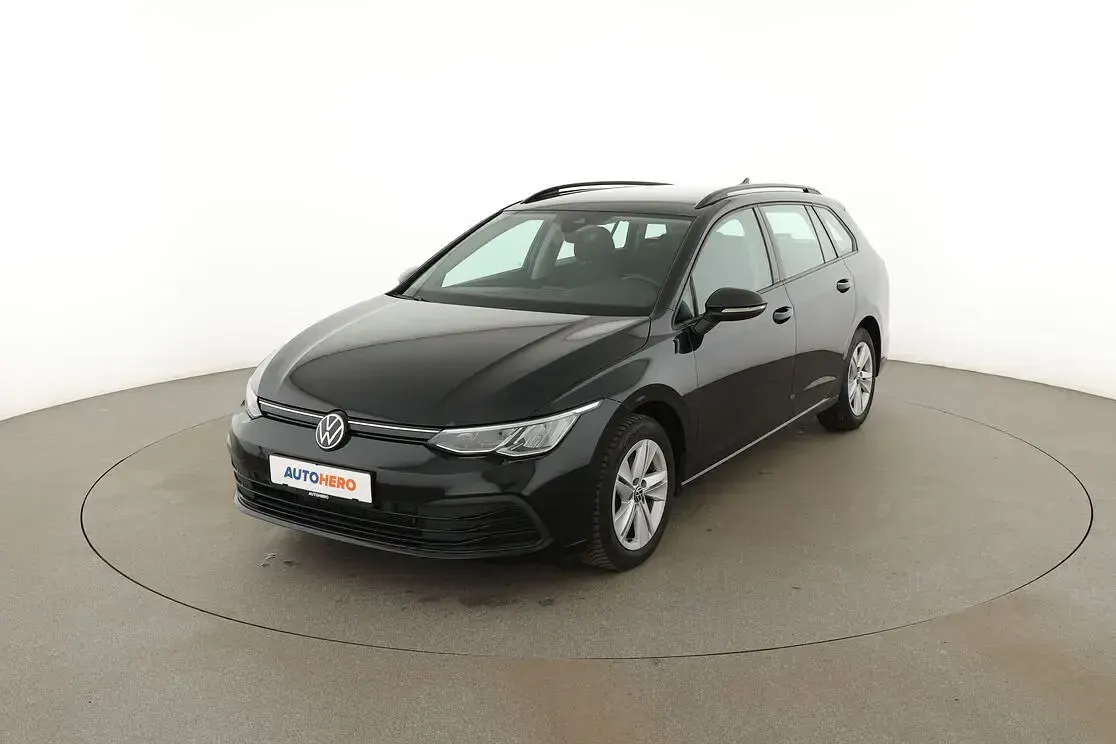 Gebraucht VW Golf VIII Life 150 PS (110 kW) 2021 Kombi