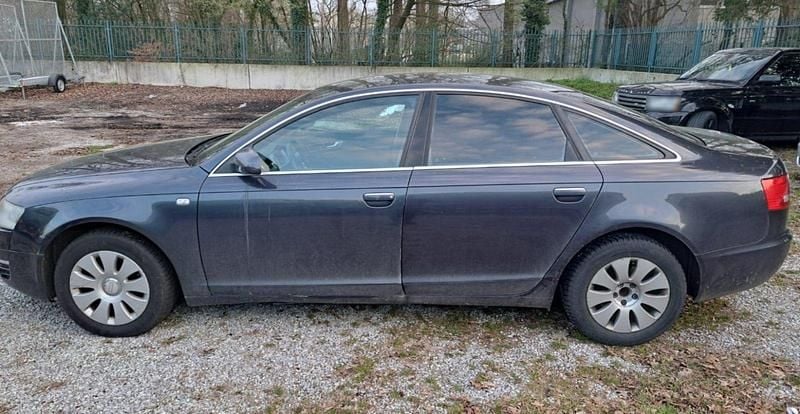 Gebraucht Audi A6 140 PS (102 kW) 2007 Schwarz Limousine