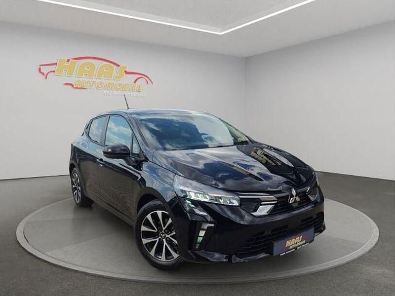 Gebraucht Mitsubishi Colt Plus 91 PS (66 kW) 2025 Schwarz Limousine