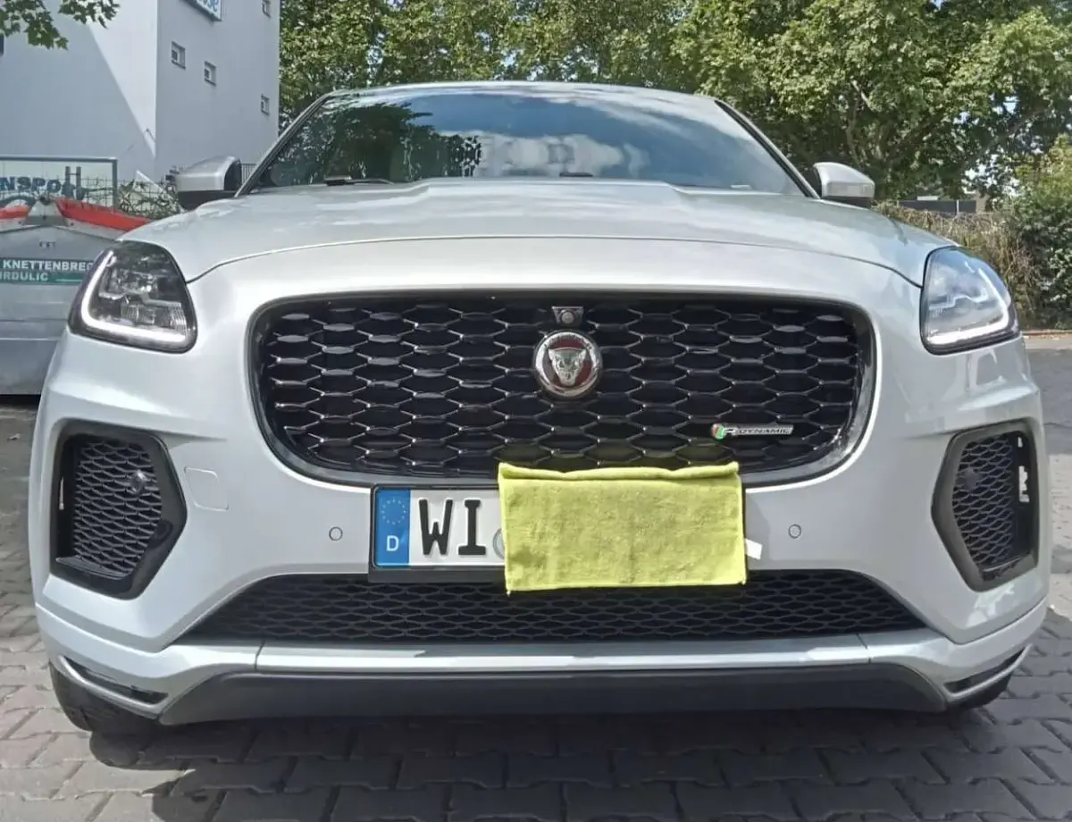 Gebraucht Jaguar E-Pace R-Dynamic 200 PS (147 kW) 2021 Silber SUV