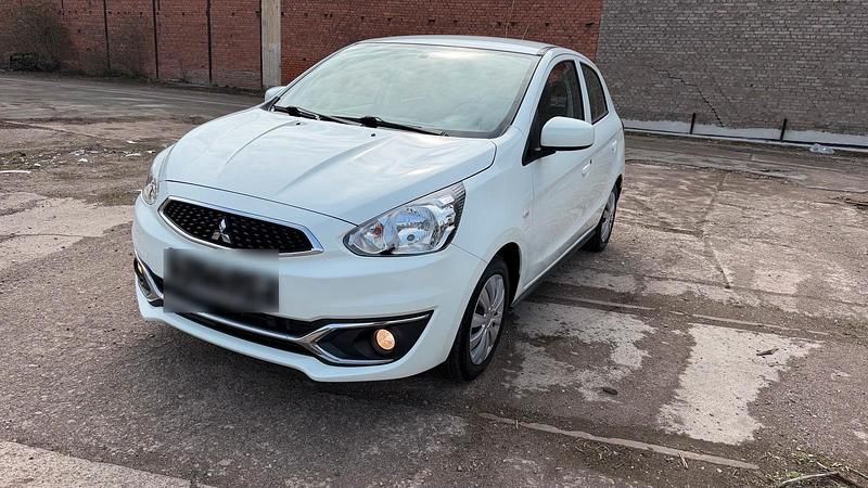 Gebraucht Mitsubishi Space Star 71 PS (52 kW) 2018 Weiß Kleinwagen