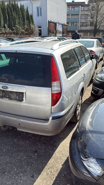 Gebraucht Ford Mondeo Titanium X 155 PS (114 kW) 2006 Silber Kombi