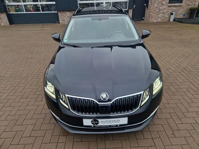 Gebraucht Skoda Octavia 179 PS (131 kW) 2018 Schwarz Limousine