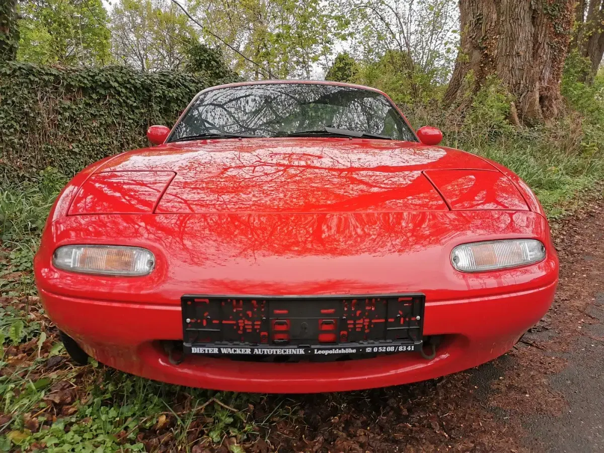Gebraucht Mazda MX5 116 PS (85 kW) 1989 Rot Cabrio