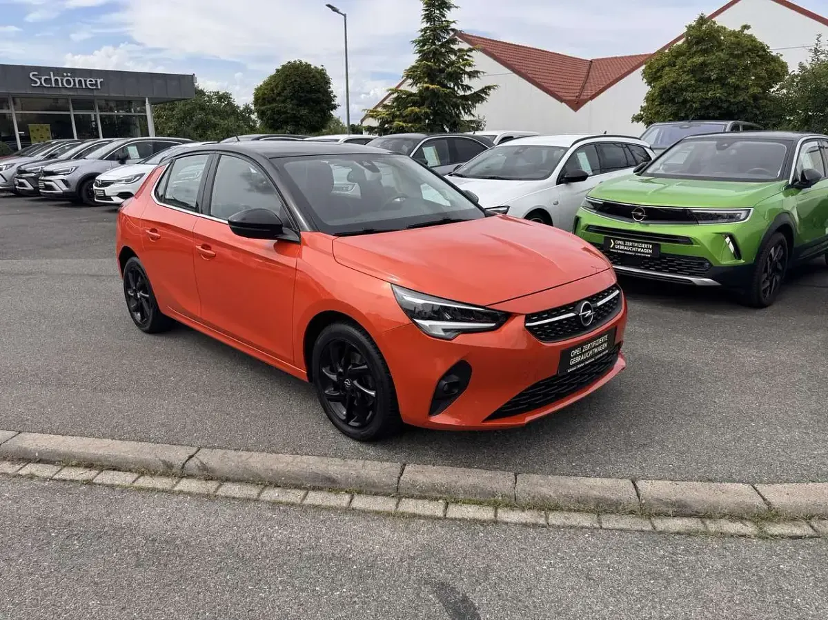 Gebraucht Opel Corsa Elegance 101 PS (74 kW) 2020 Power orange/dynamik orange Kleinwagen