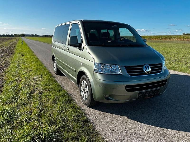 Gebraucht VW Multivan 174 PS (127 kW) 2005 Grün Van