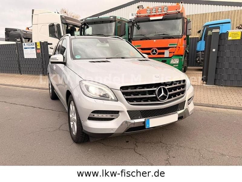 Gebraucht Mercedes ML350 258 PS (189 kW) 2012 Silber SUV