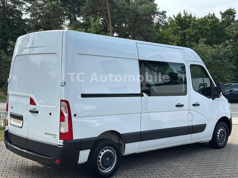 Gebraucht Opel Movano 131 PS (96 kW) 2019 Weiß Van