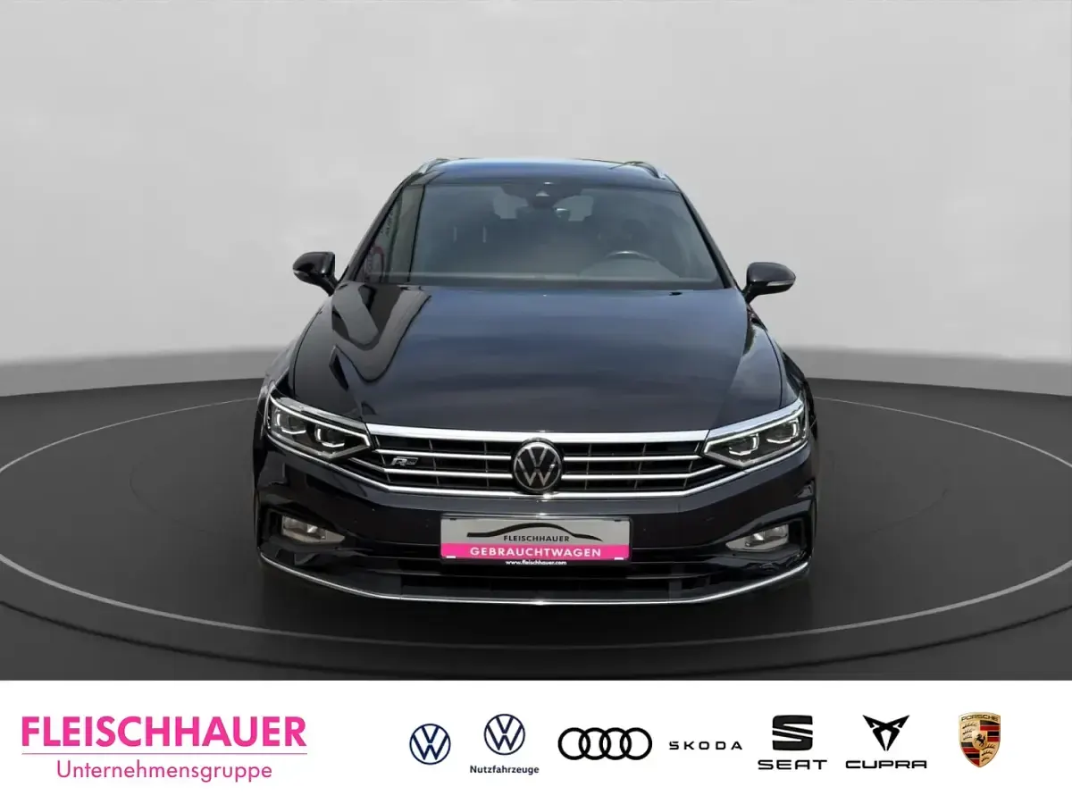 Second-hand VW Passat Business 280 CP (205 kW) 2022 Negru Break