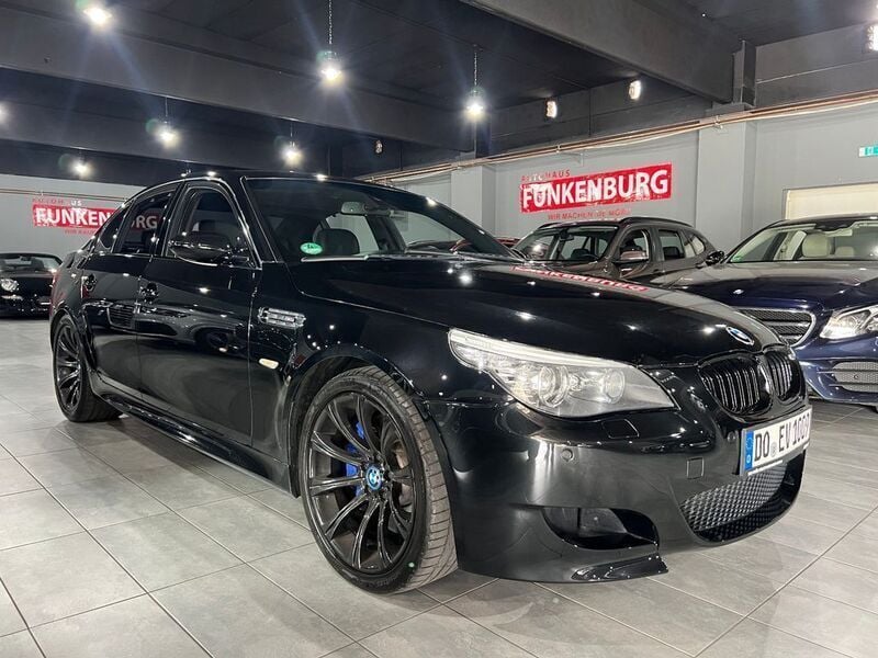 Schwarz Gebraucht 2010 BMW M5 Performance Limousine | 34.490 € - Bild 1/4