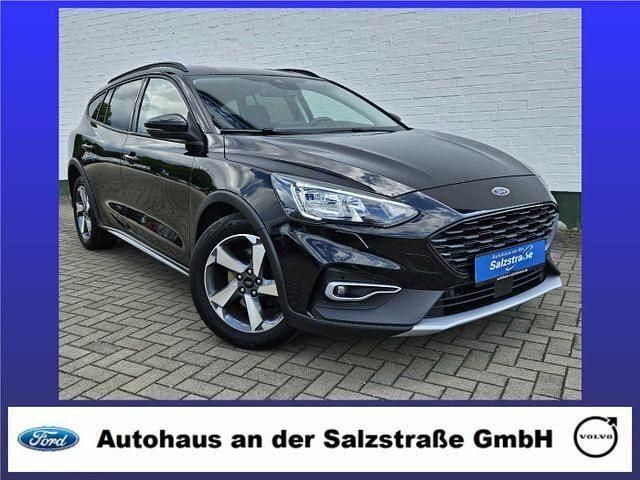 Schwarz Gebraucht 2021 Ford Focus Active Limousine | 18.445 € (Etwas zu teuer) - Bild 1/3