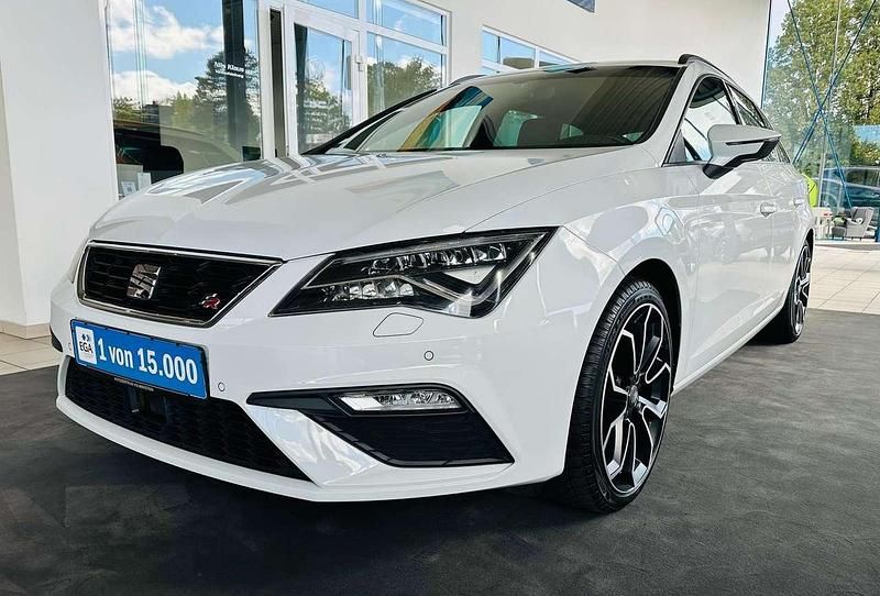 "nevada" weiss Gebraucht 2017 Seat Leon ST FR Kombi | 15.490 € (Fairer Preis) - Bild 1/4