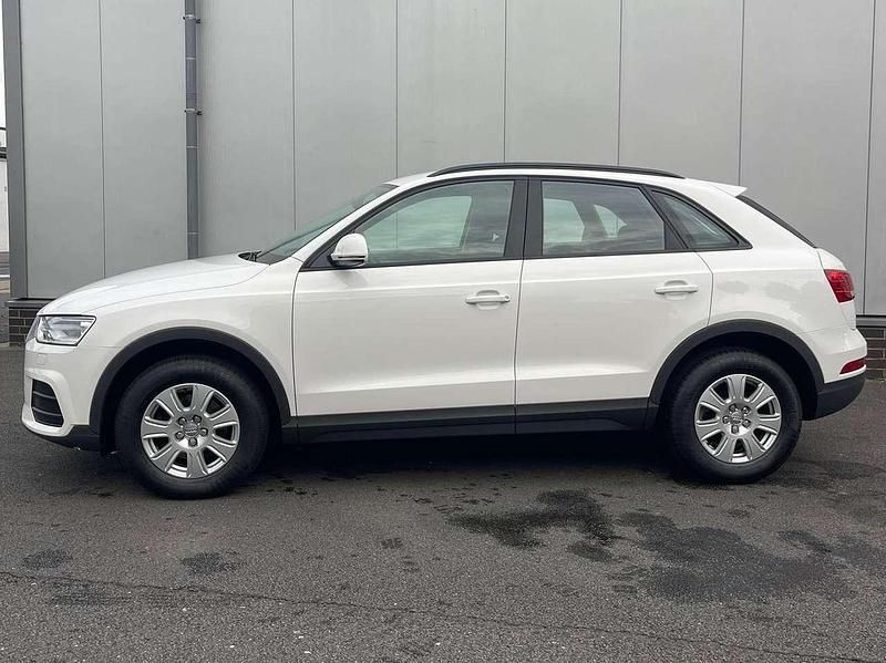 Gebraucht Audi Q3 Basis 150 PS (110 kW) 2017 Cortinaweiss SUV