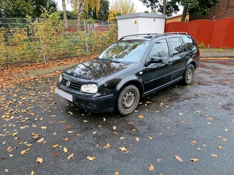 Schwarz Gebraucht 2002 VW Golf IV Kombi | 2.000 € (Fairer Preis) - Bild 1/4