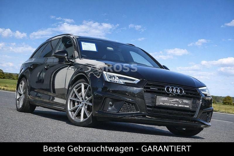 Schwarz Gebraucht 2019 Audi A4 Ambiente Kombi | 28.450 € (Etwas zu teuer) - Bild 1/4