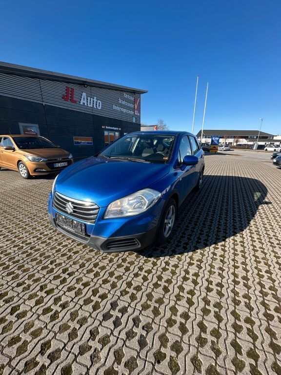 Gebraucht 2015 Suzuki SX4 S-Cross Comfort SUV | 8.300 € (Fairer Preis) - Bild 1/4