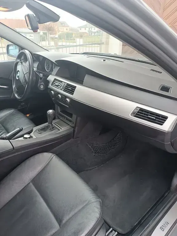 Gebraucht BMW 525 192 PS (141 kW) 2005 Grau Limousine