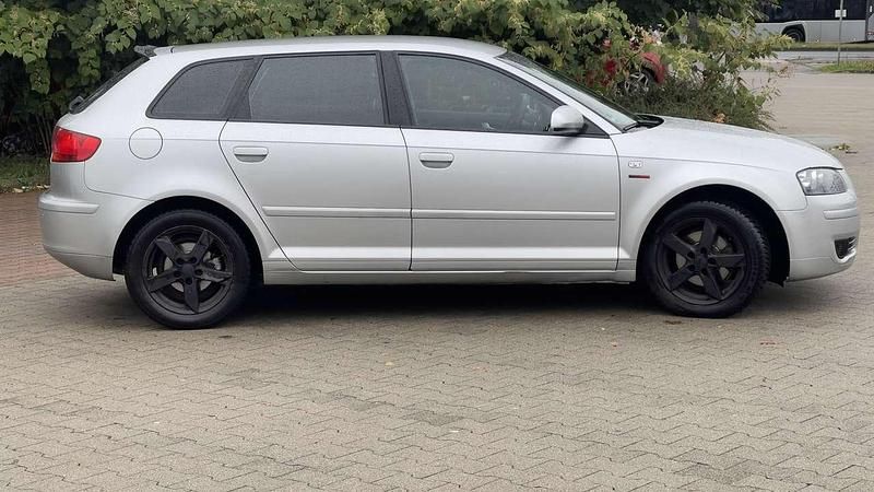 Gebraucht 2005 Audi A3 Sportback Ambition Kombi | 5.299 € (Fairer Preis) - Bild 1/4