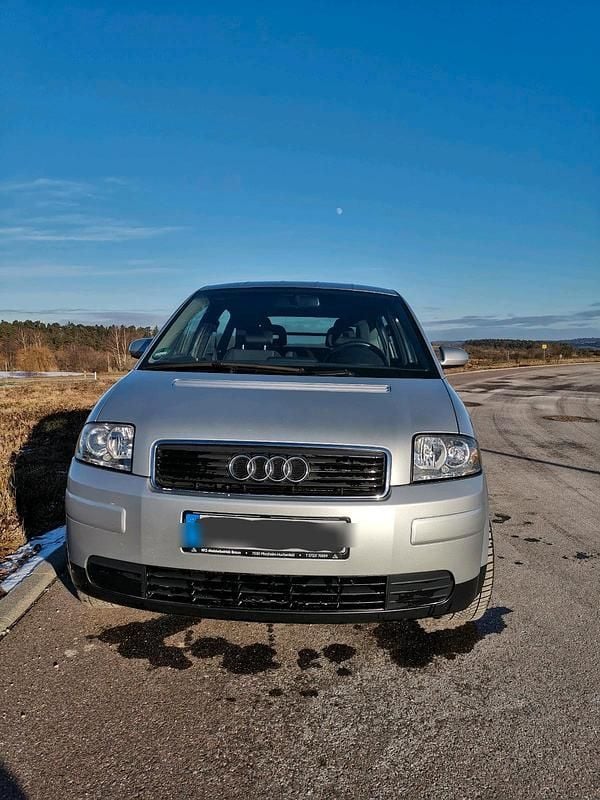 Silber Gebraucht 2005 Audi A2 Kleinwagen | 4.390 € (Fairer Preis) - Bild 1/4