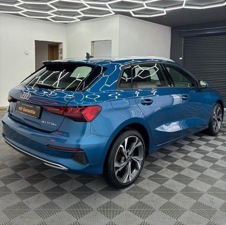Gebraucht Audi A3 Advanced 150 PS (110 kW) 2021 Blau Limousine