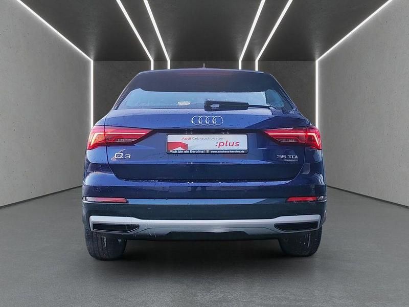 Gebraucht Audi Q3 Sport 150 PS (110 kW) 2022 Blau SUV