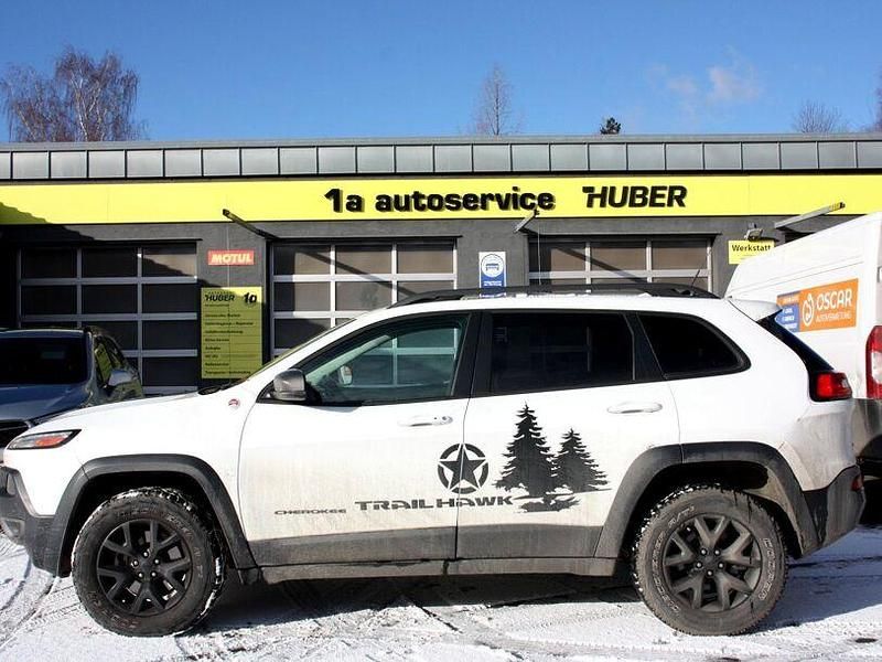 Gebraucht Jeep Cherokee Trailhawk 272 PS (200 kW) 2015 Weiß SUV