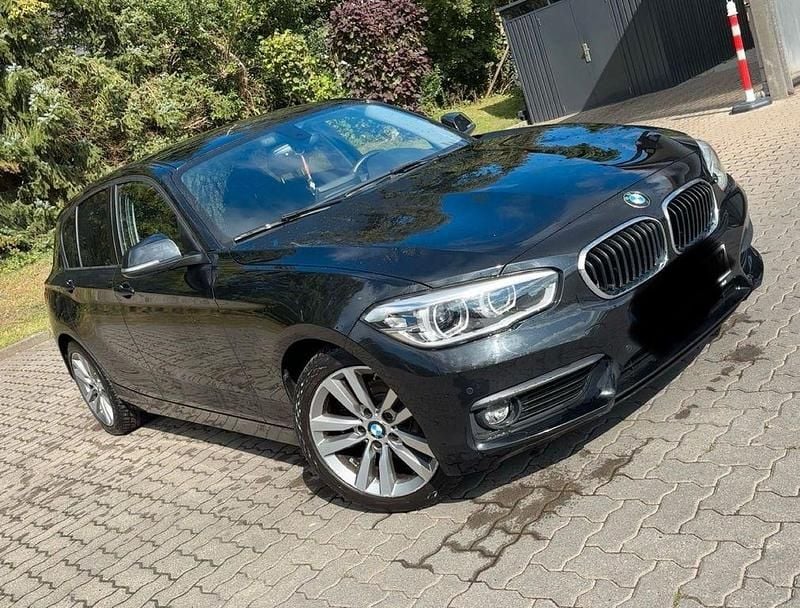 Schwarz Gebraucht 2019 BMW 118 Kleinwagen | 12.500 € (Superpreis) - Bild 1/4