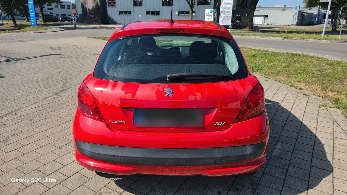 Gebraucht Peugeot 207 73 PS (53 kW) 2009 Rot Limousine