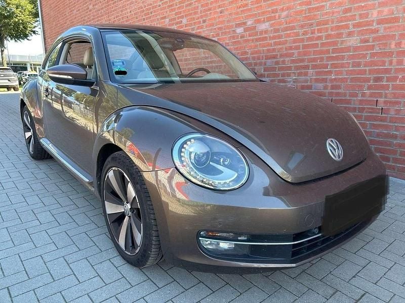 Braun Gebraucht 2013 VW Beetle Kleinwagen | 8.390 € (Fairer Preis) - Bild 1/4