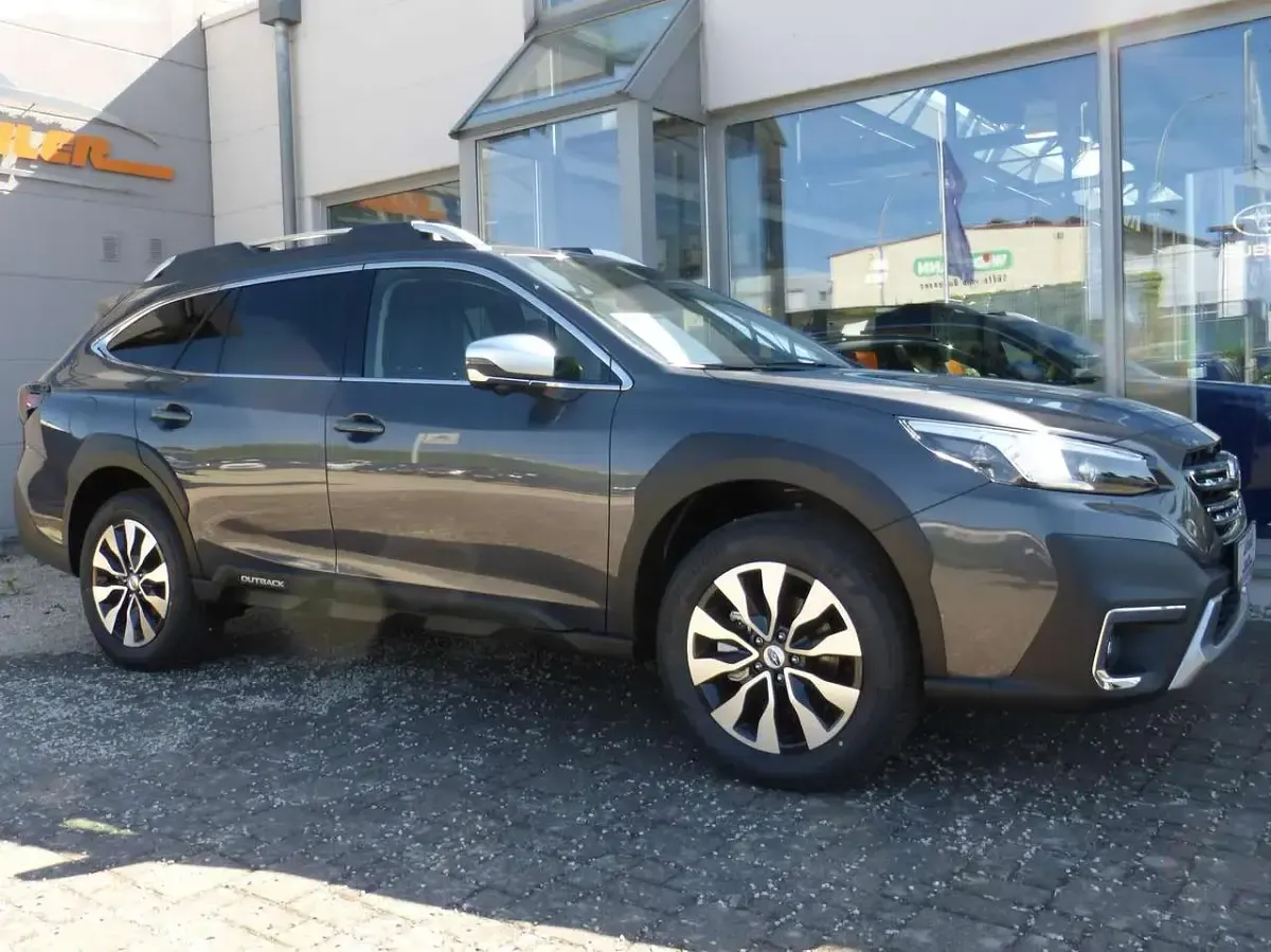 Neu Subaru Outback Platinum 169 PS (124 kW) 2026 Magnetite gray (m) p SUV