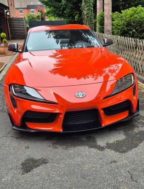 Orange Gebraucht 2023 Toyota Supra Edition Coupé | 63.900 € (Teuer) - Bild 1/4