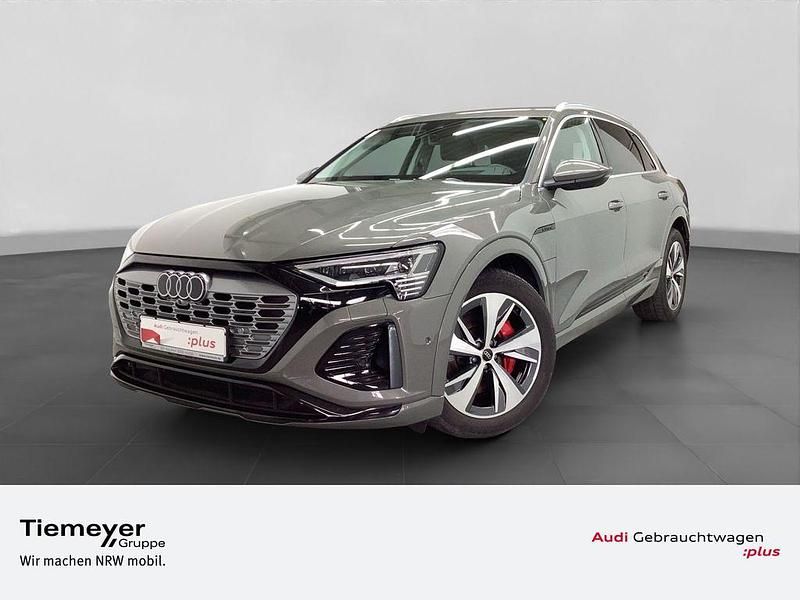 Chronosgrau metallic Gebraucht 2024 Audi Q8 e-tron S-Line SUV | 54.290 € (Superpreis) - Bild 1/4