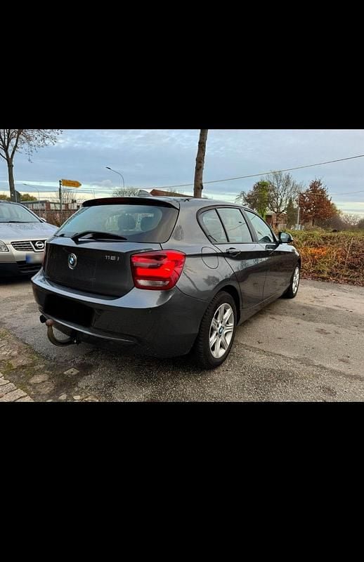 Gebraucht BMW 116 136 PS (100 kW) 2012 Grau Kleinwagen