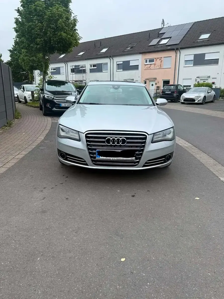 Gebraucht Audi A8 350 PS (257 kW) 2011 Silber Limousine