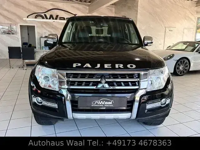Gebraucht Mitsubishi Pajero 190 PS (139 kW) 2017 Schwarz SUV