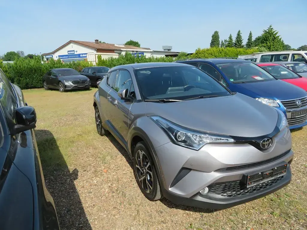 Gebraucht Toyota C-HR Team 116 PS (85 kW) 2019 Silber SUV