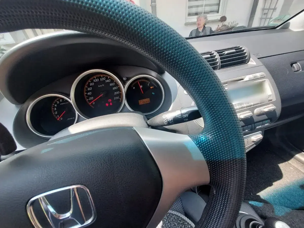 Gebraucht Honda Jazz LS 83 PS (61 kW) 2005 Silber Kleinwagen