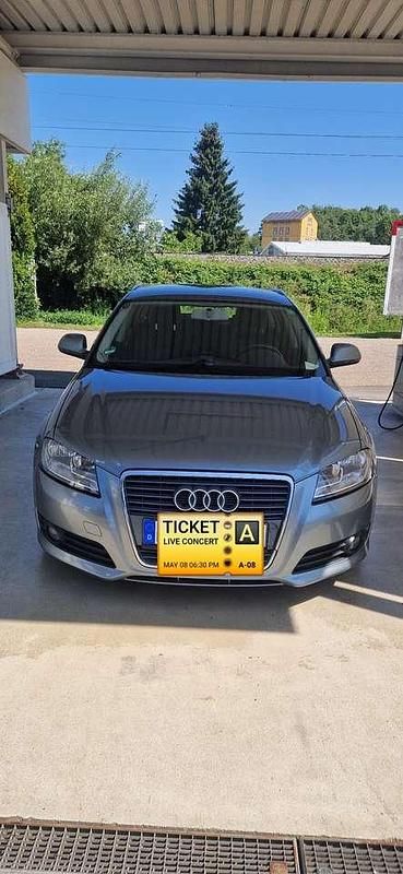 Gebraucht Audi A3 Attraction 140 PS (102 kW) 2010 Grau Kombi