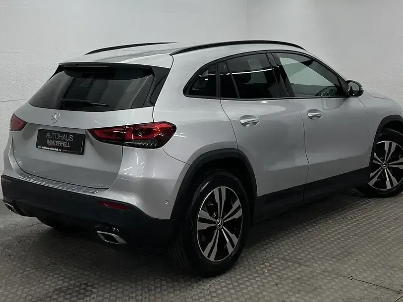 Gebraucht Mercedes GLA220 Progressive 190 PS (139 kW) 2022 Silber SUV