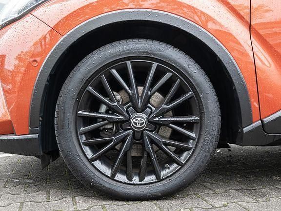 Gebraucht Toyota C-HR Basis 184 PS (135 kW) 2020 Infernoorange metallic / dach schwarz SUV