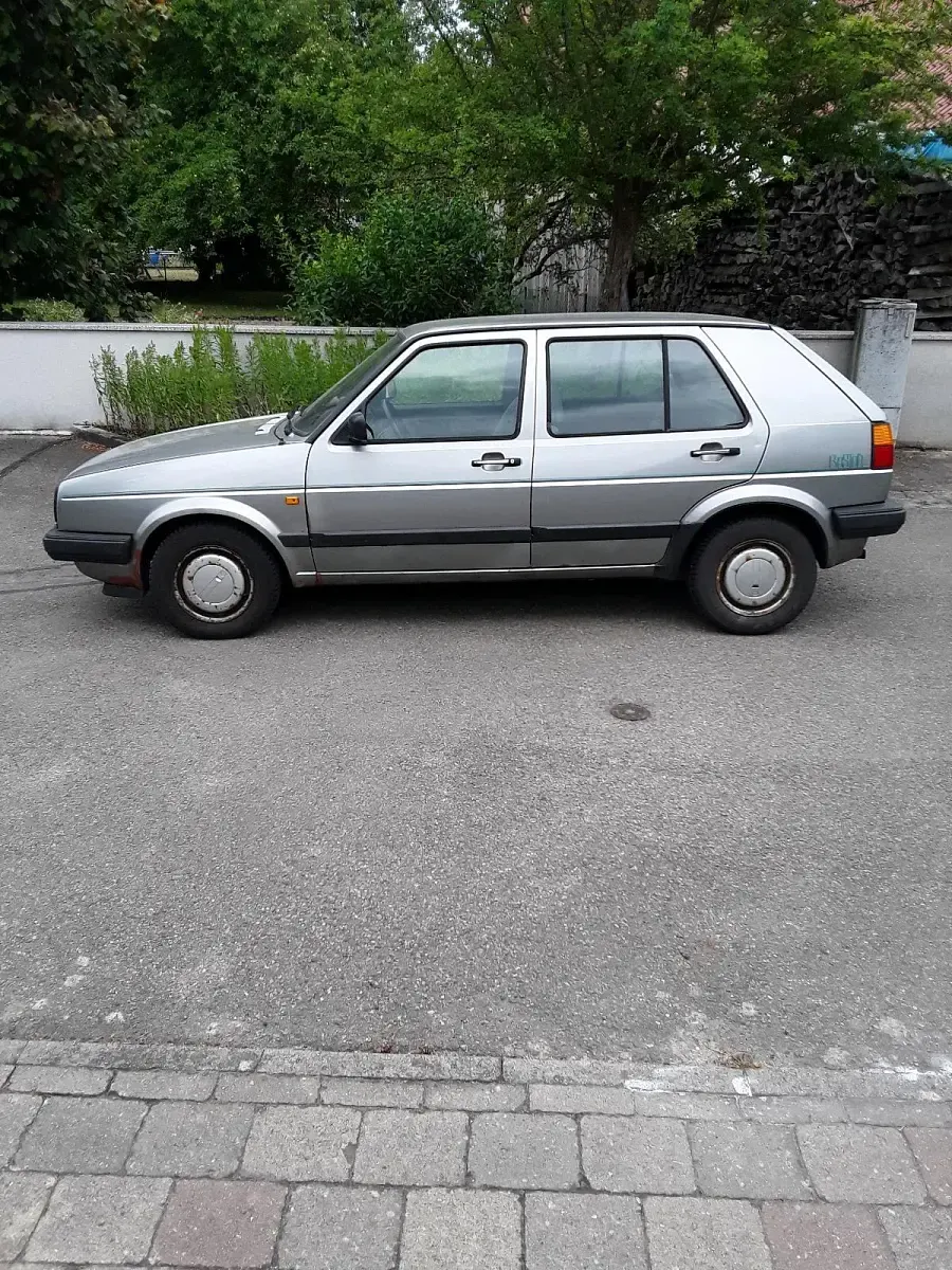 Gebraucht VW Golf II 70 PS (51 kW) 1989 Silber Kleinwagen