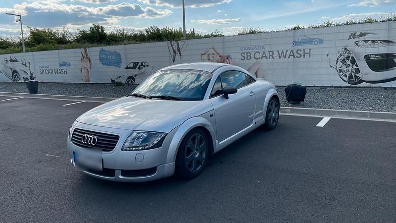 Silber Gebraucht 1999 Audi TT Sport Coupé | 3.700 € - Bild 1/4