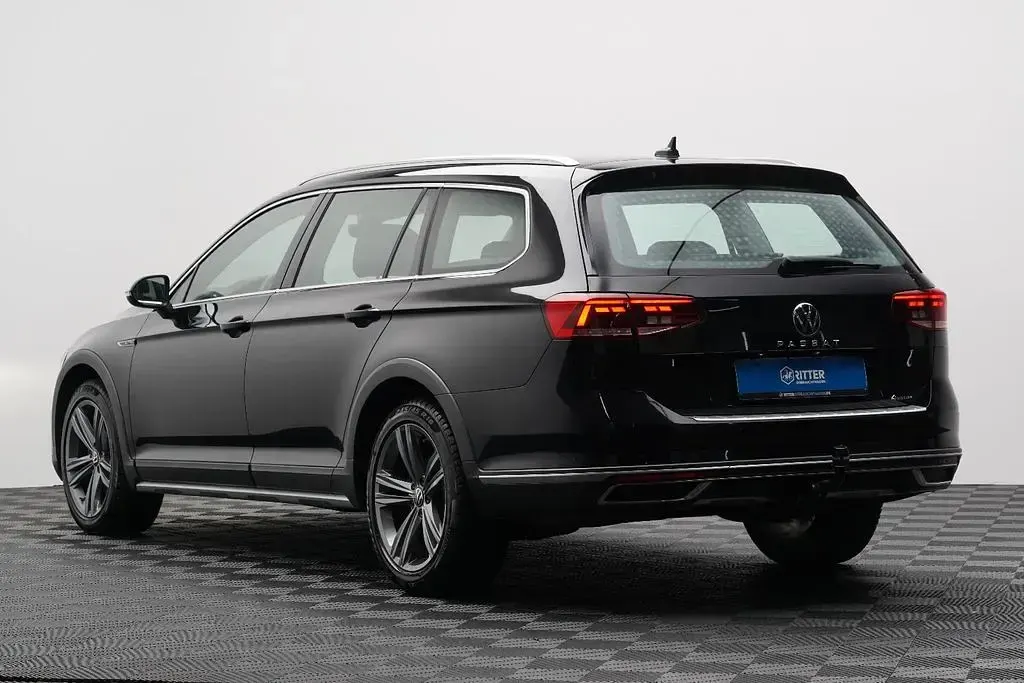 Gebraucht VW Passat Alltrack 190 PS (139 kW) 2020 Schwarz Kombi