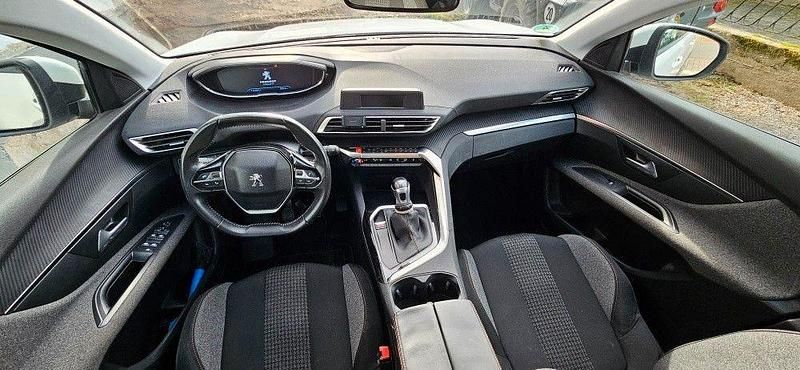 Gebraucht Peugeot 3008 Access 131 PS (96 kW) 2017 Weiß SUV