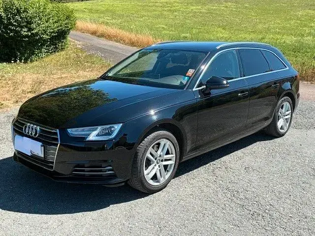 Gebraucht Audi A4 Sport 150 PS (110 kW) 2016 Schwarz Kombi